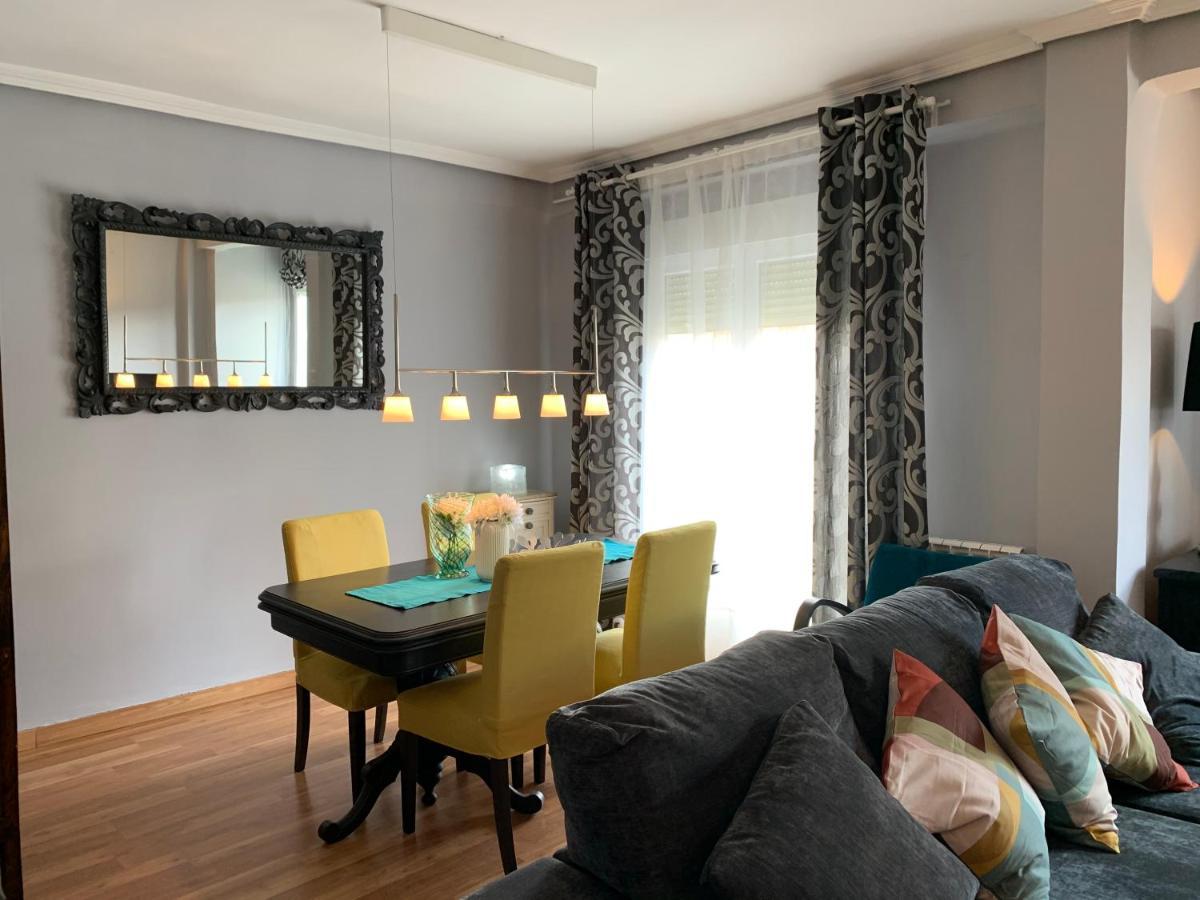 Sg Apartamentos La Casa De La Catedral Vut47-240 Valladolid Eksteriør billede